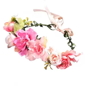 corona de flores de composicion de peonia y rosa 1
